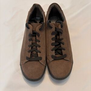 Earth Dark Brown Suede Sneakers